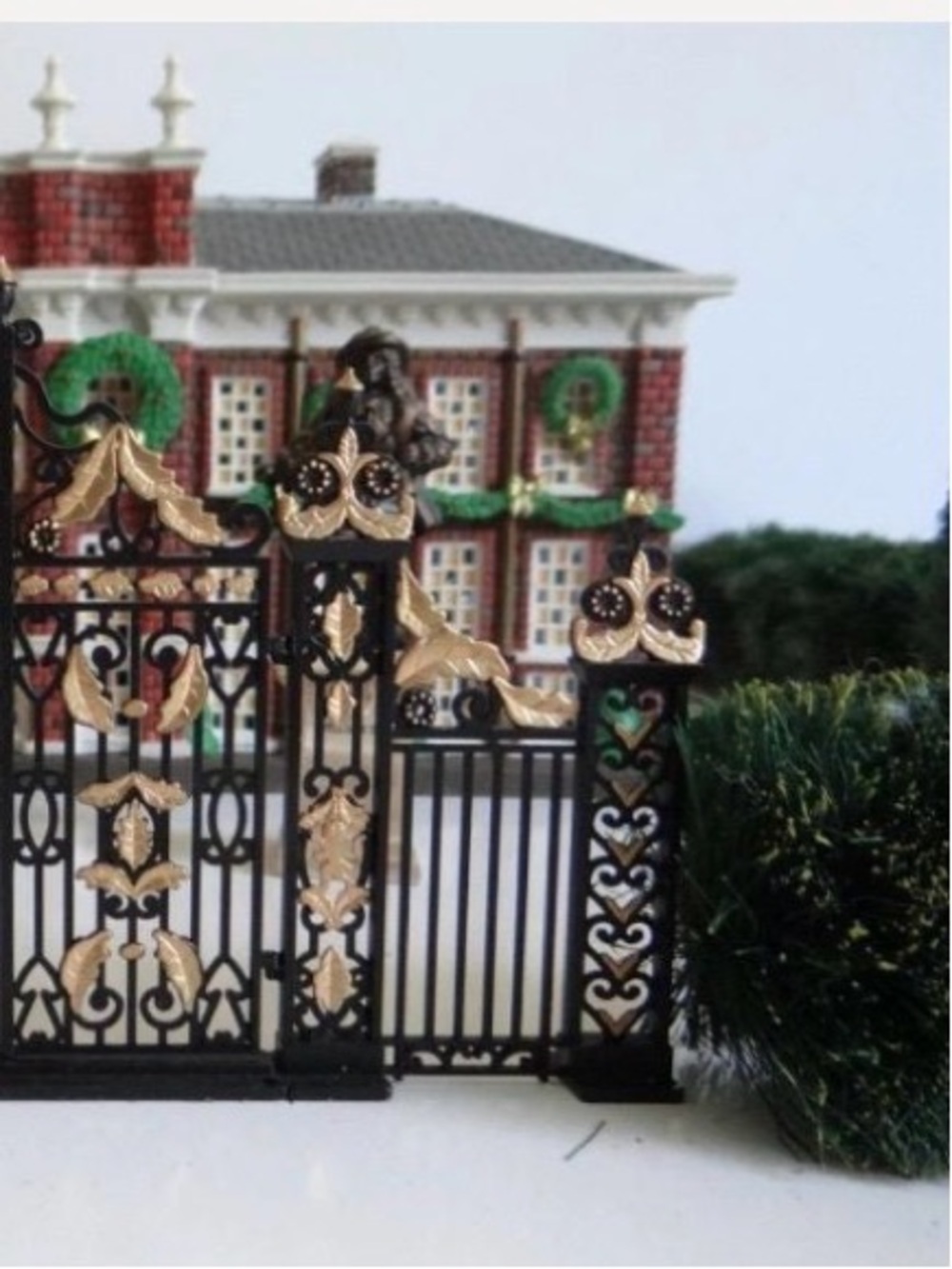 Department 56 Kensington Palace